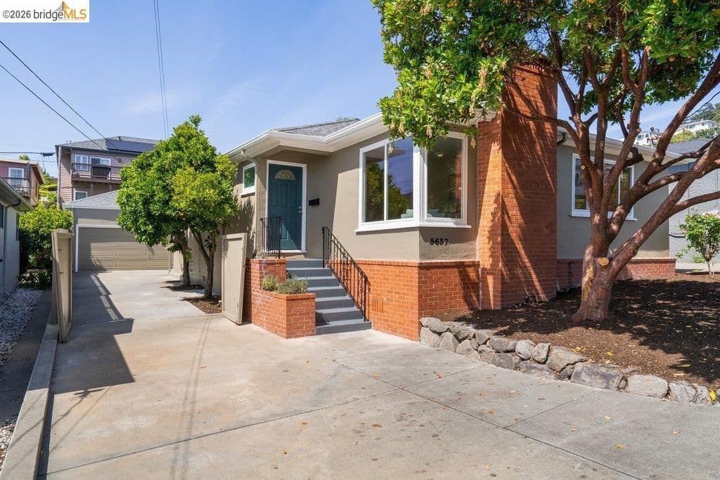 5637 Ludwig Avenue
