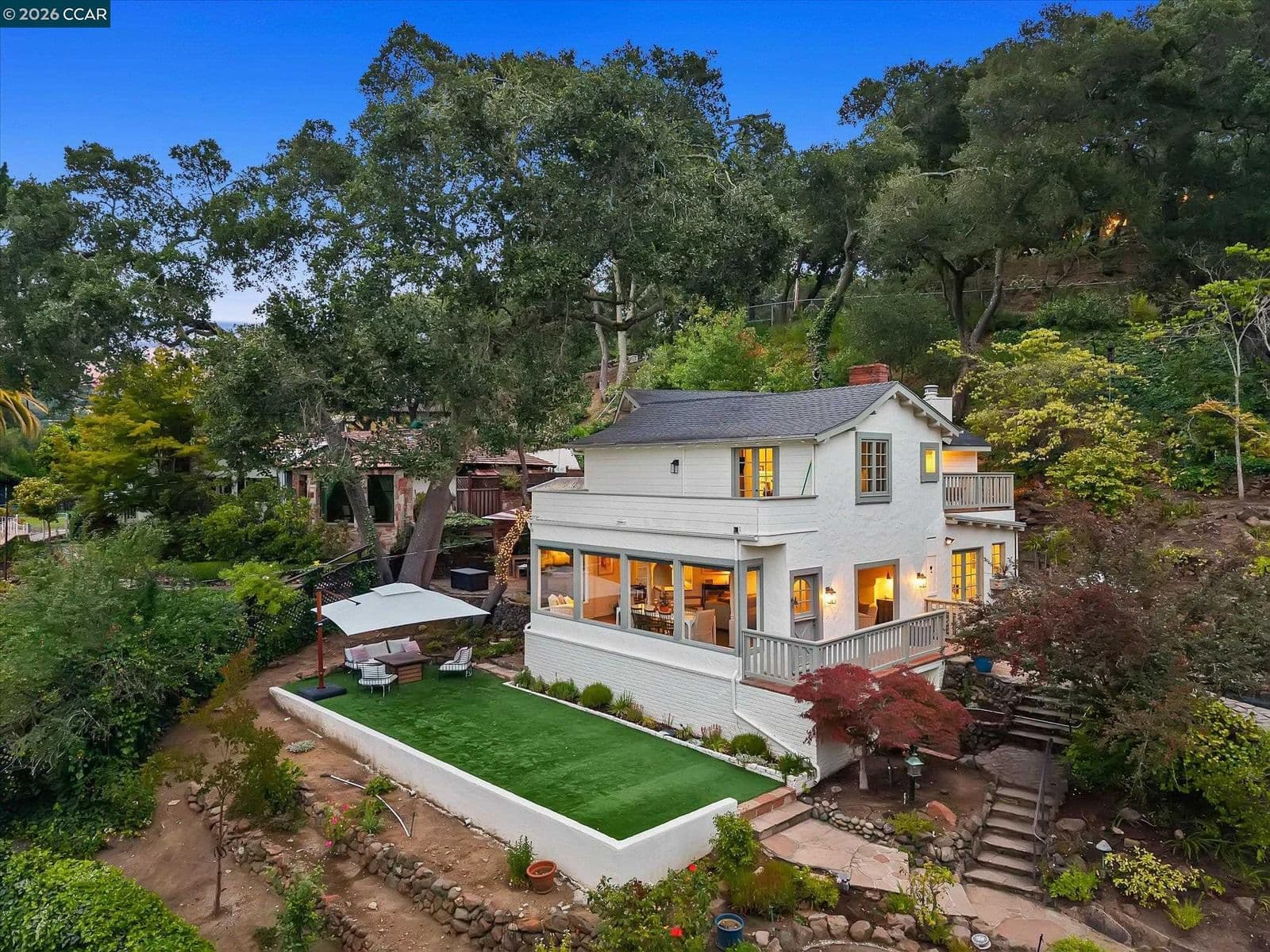 112 Camino Sobrante