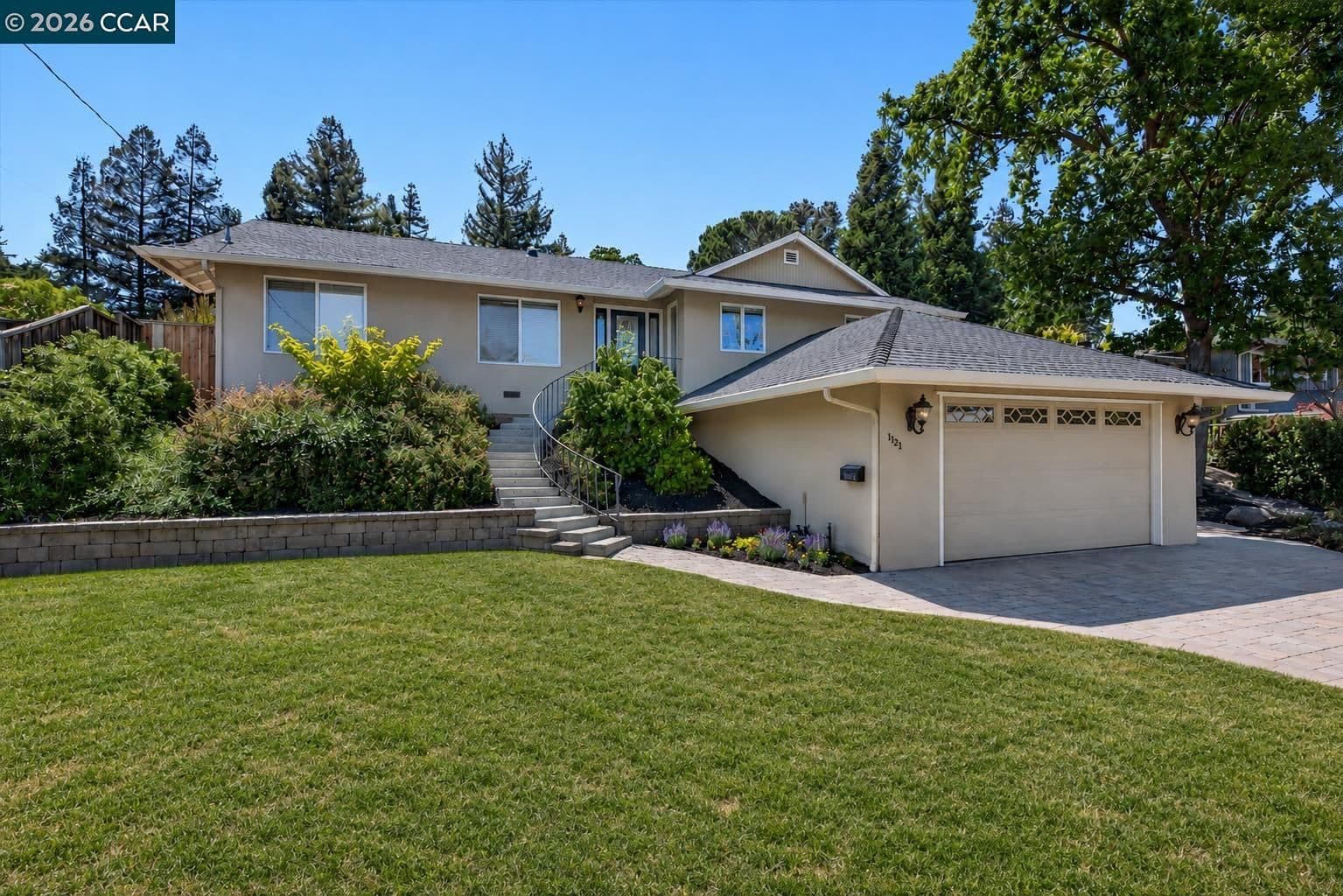 1721 Mendota Way