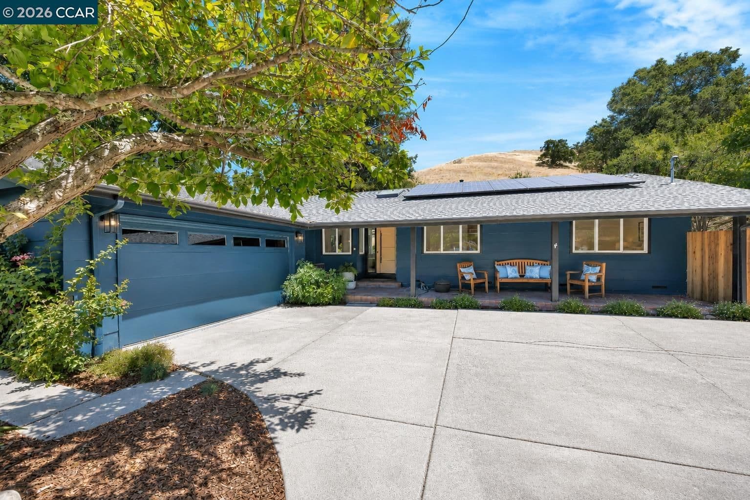 3168 Lucas Dr