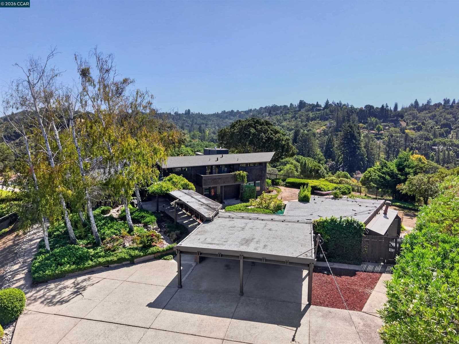13 Bel Air Dr