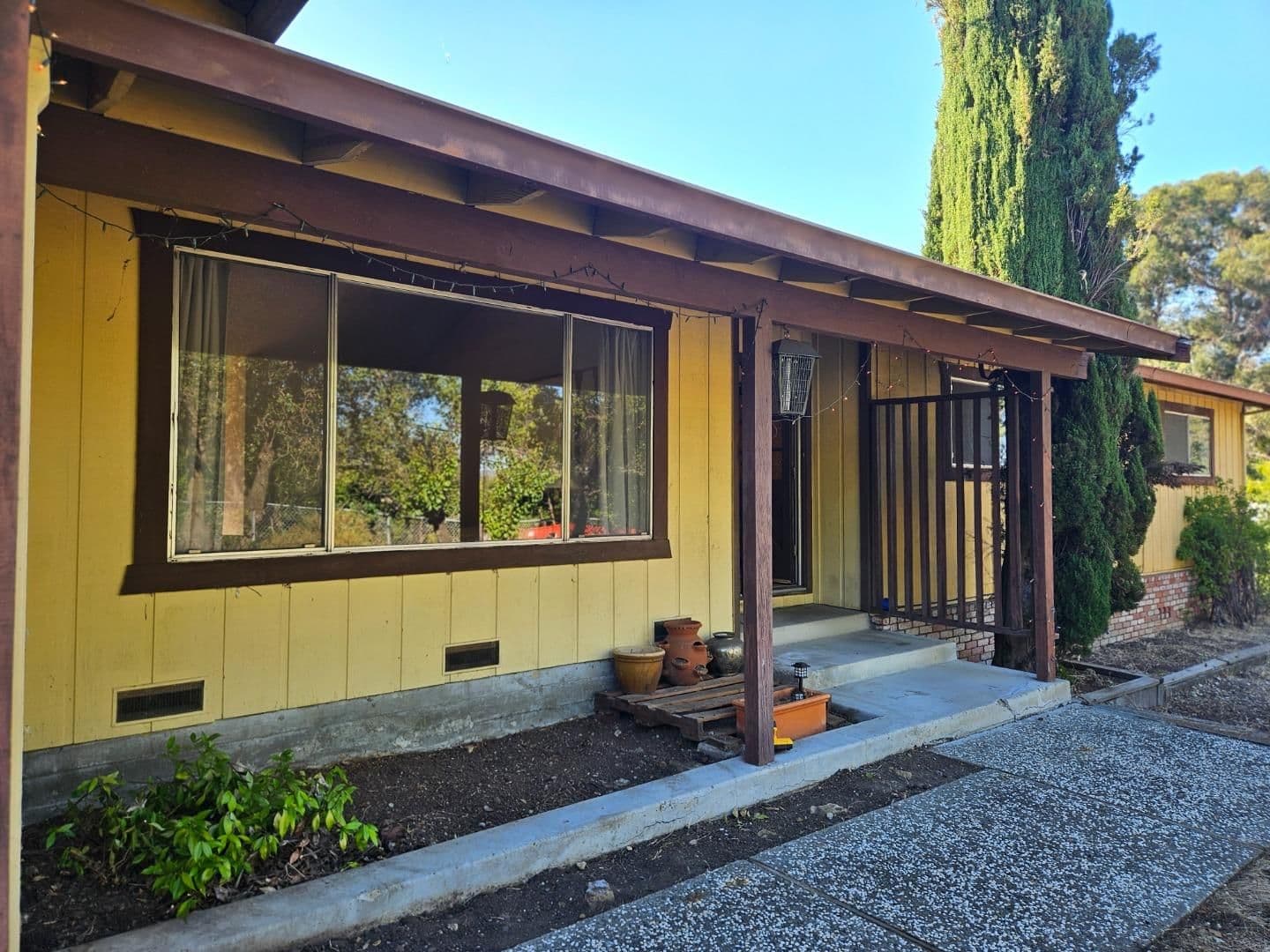 1527 Pleasant Hill Road