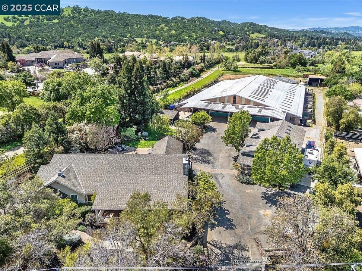 1101 North Gate Road