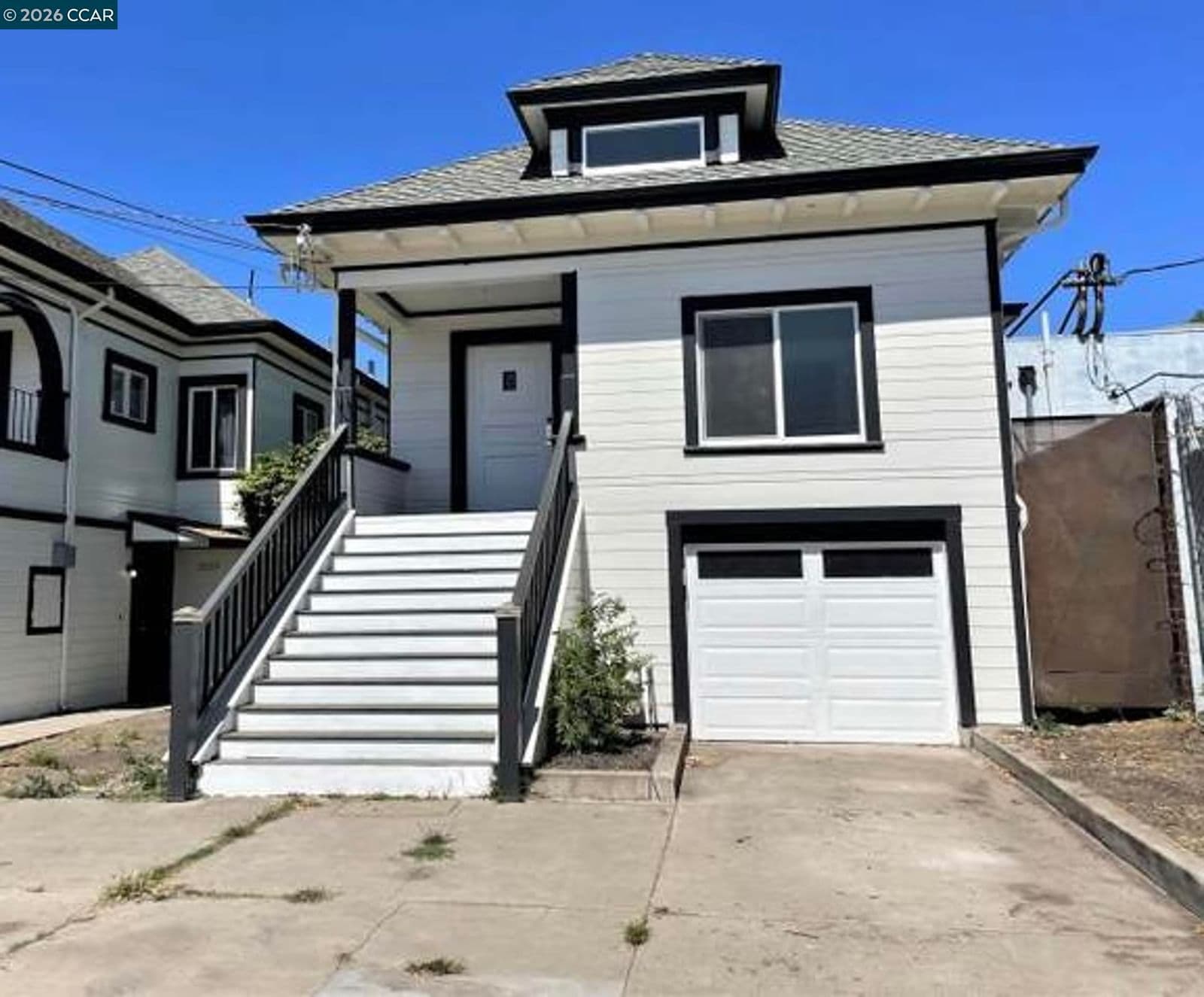 3131 magnolia St
