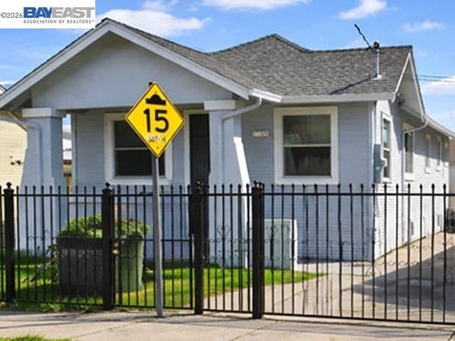 1614 72Nd Ave