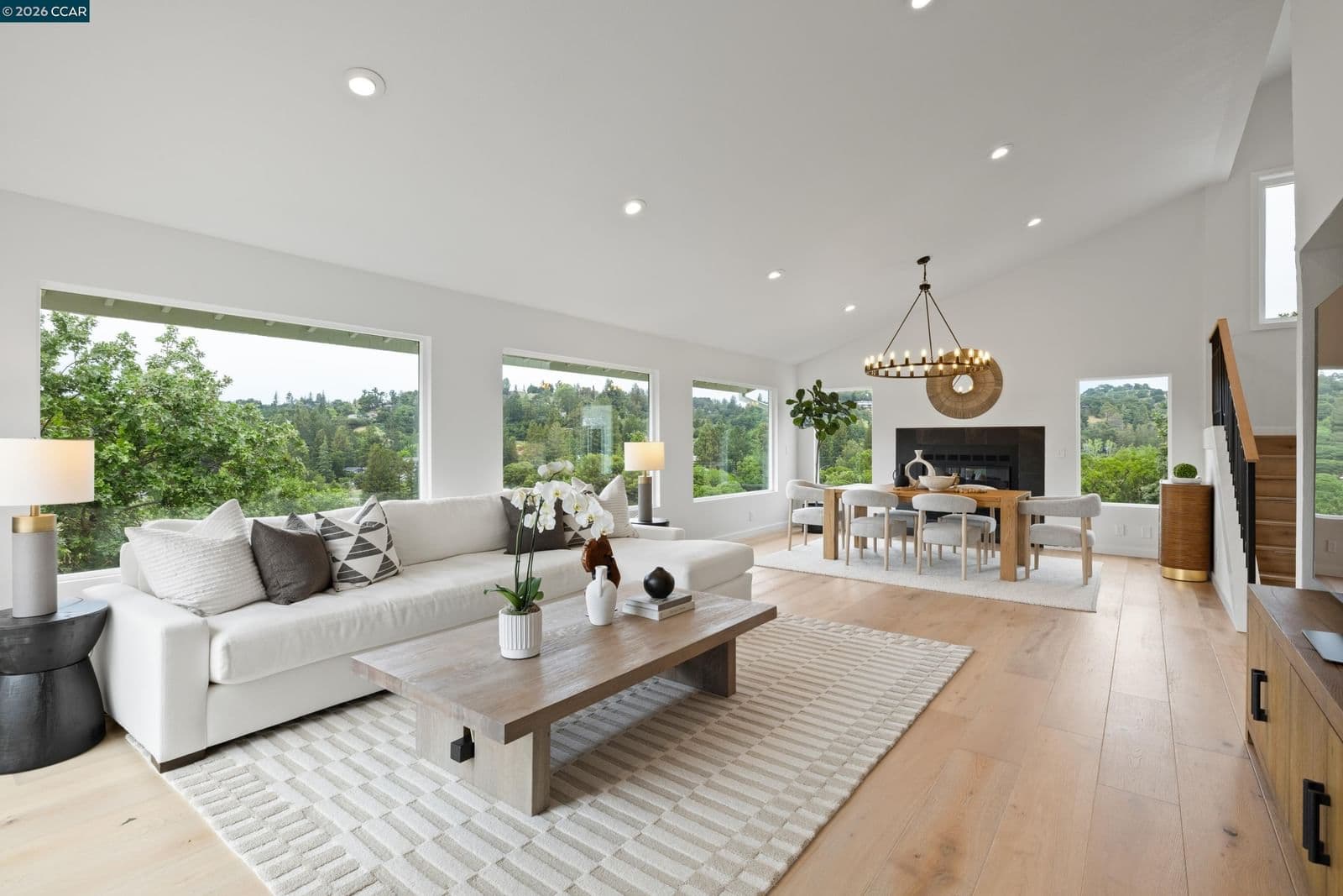 5 Wanda Ln