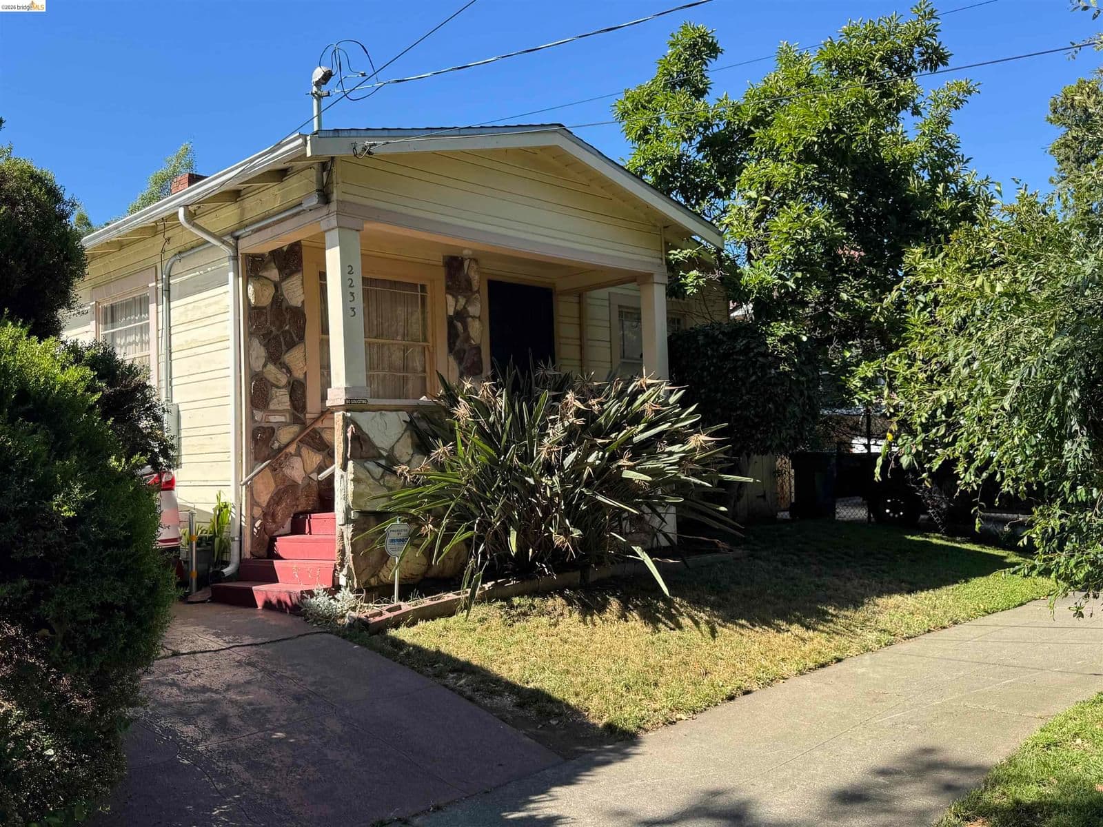 2233 85th Ave