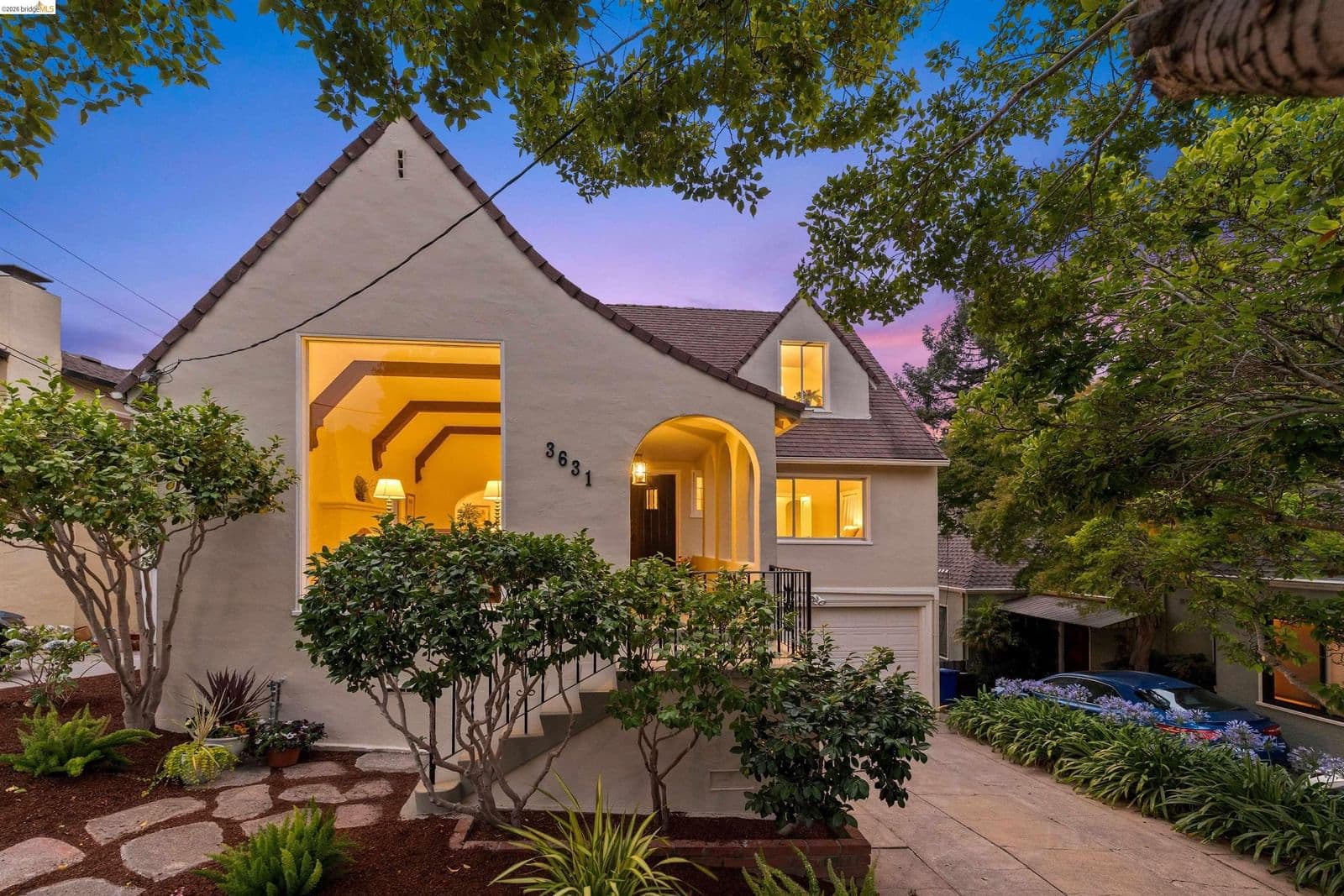 3631 Victor Ave
