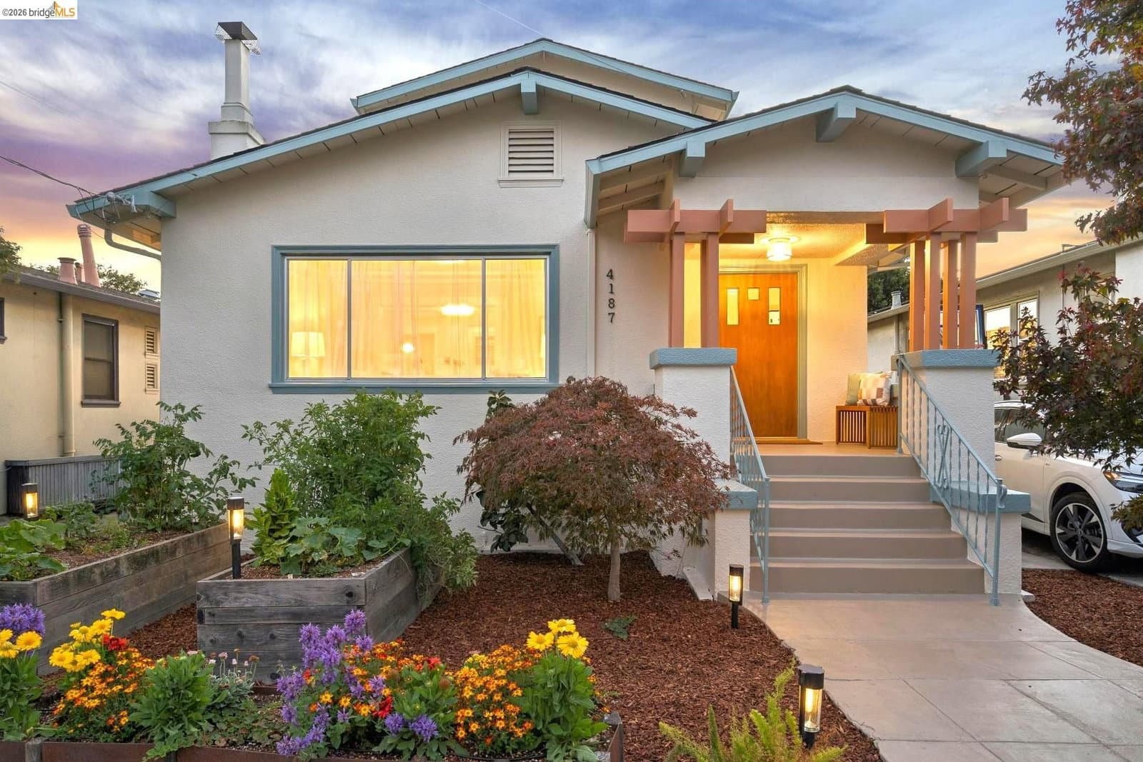 4187 Emerald Street