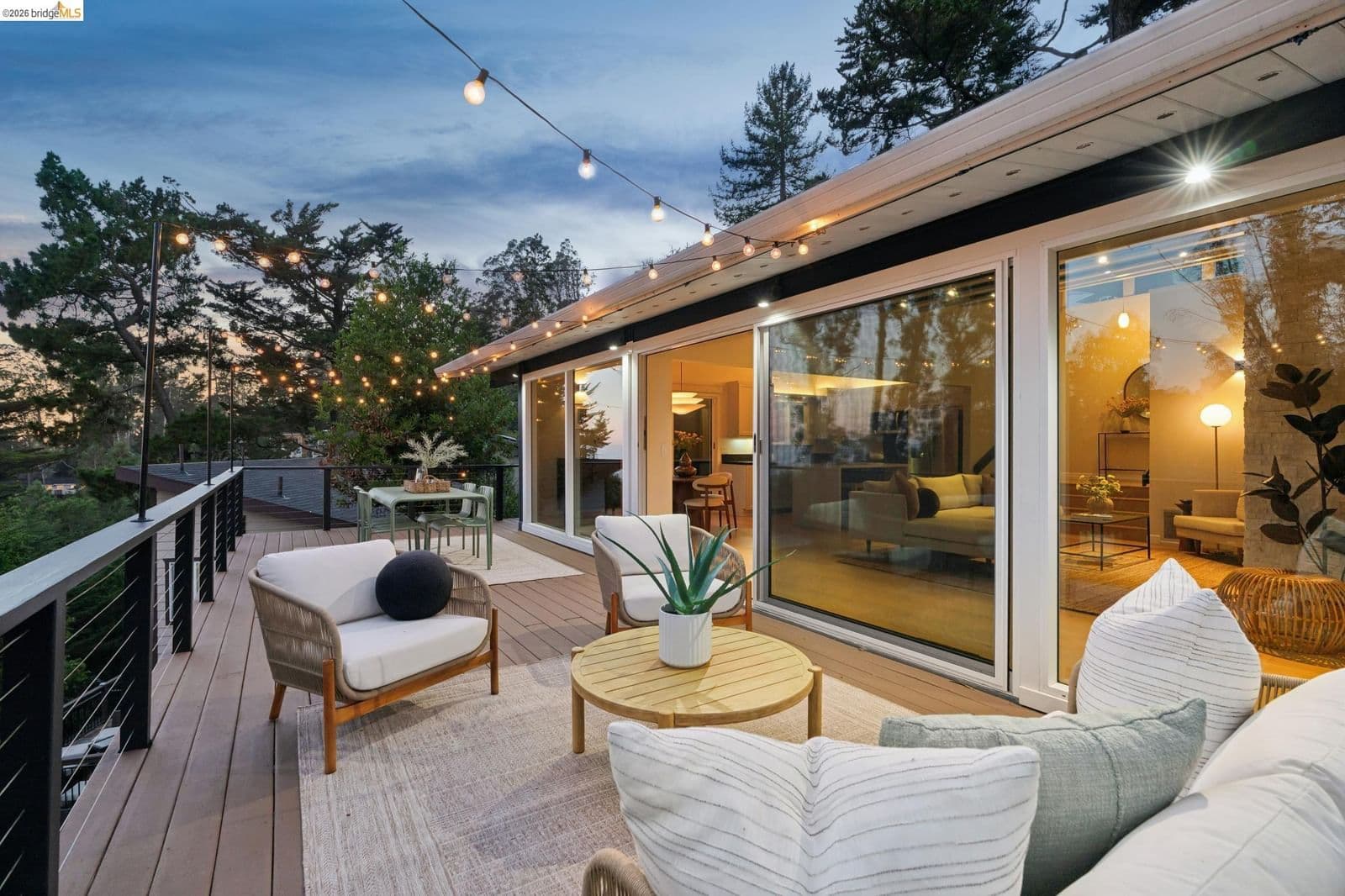 6824 Paso Robles Dr