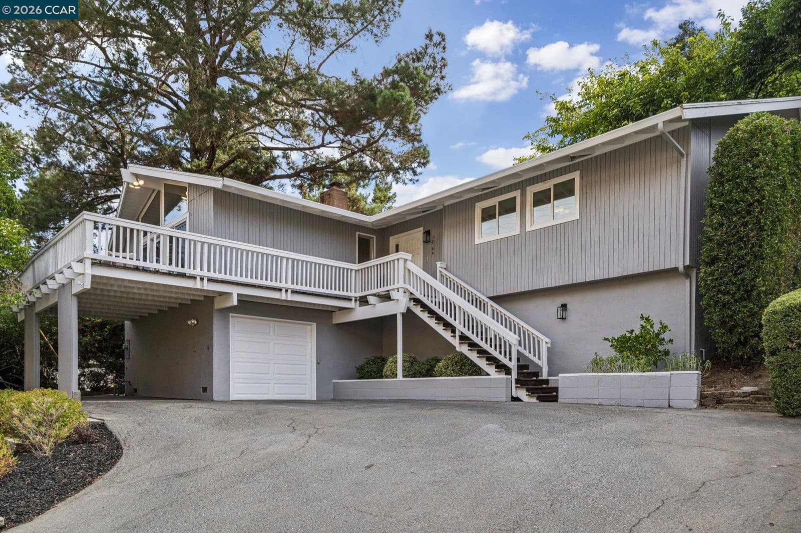 1064 Leland Drive