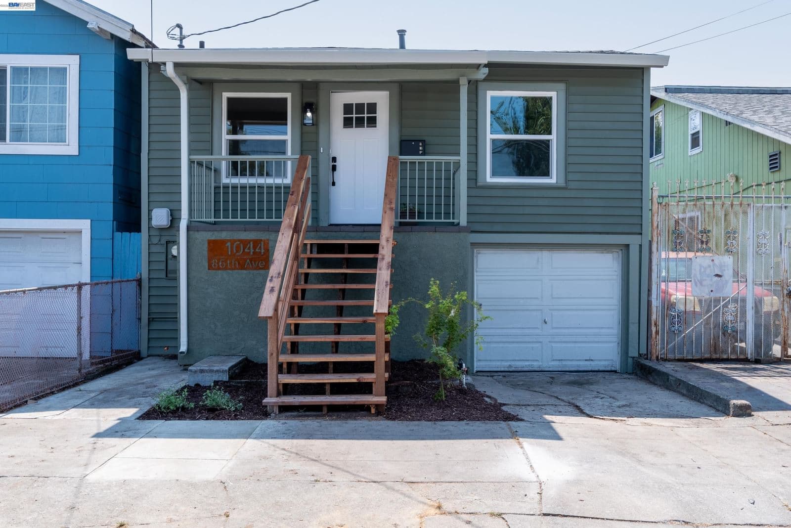 1044 86Th Ave