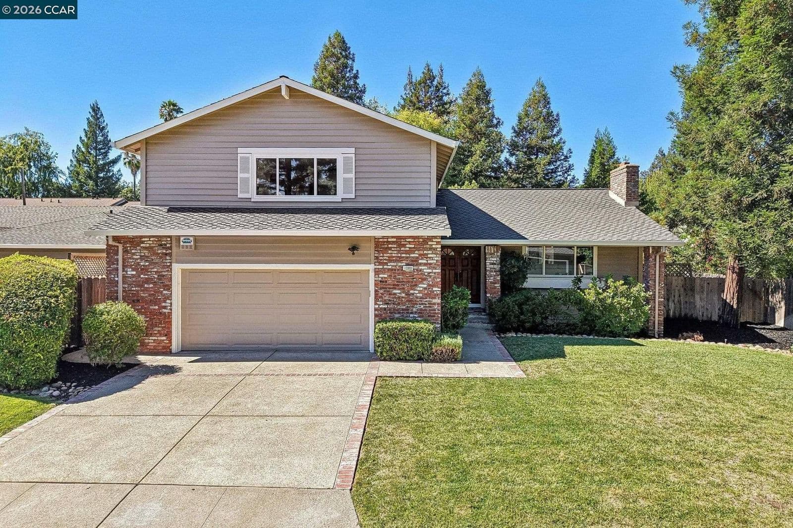 1080 Melissa Ct