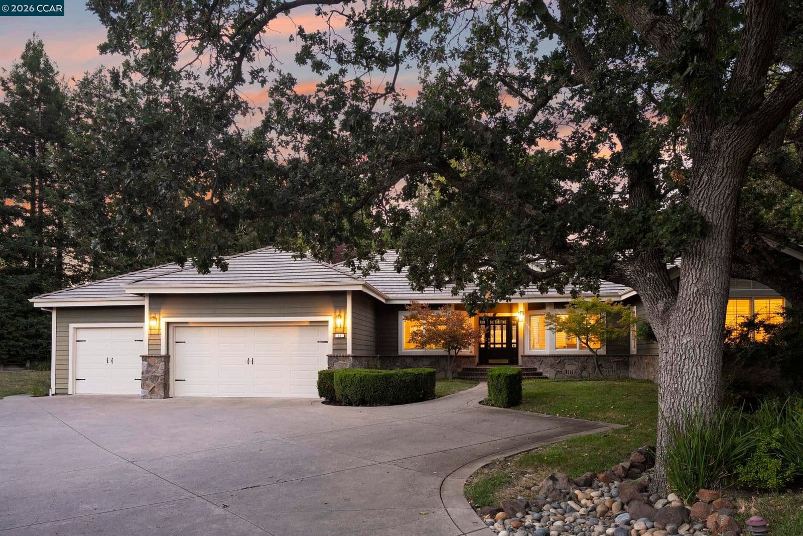 55 Mcconnell Ln