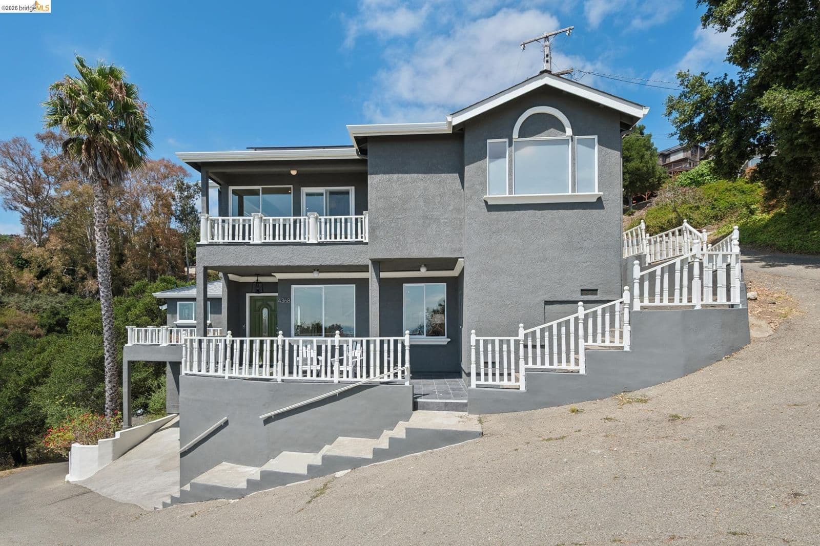 4368 Whittle Ave
