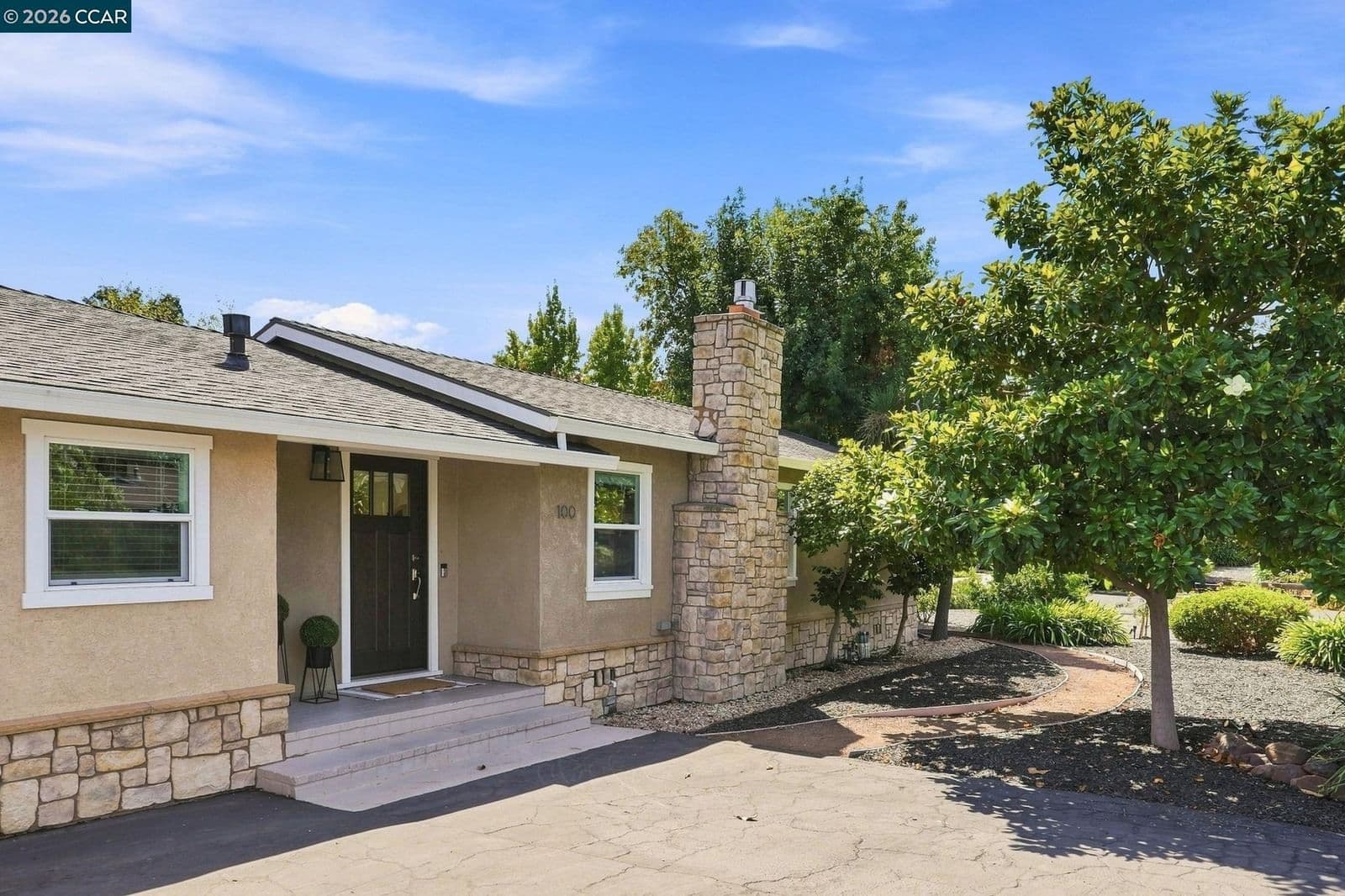 100 Pleasant Valley Dr