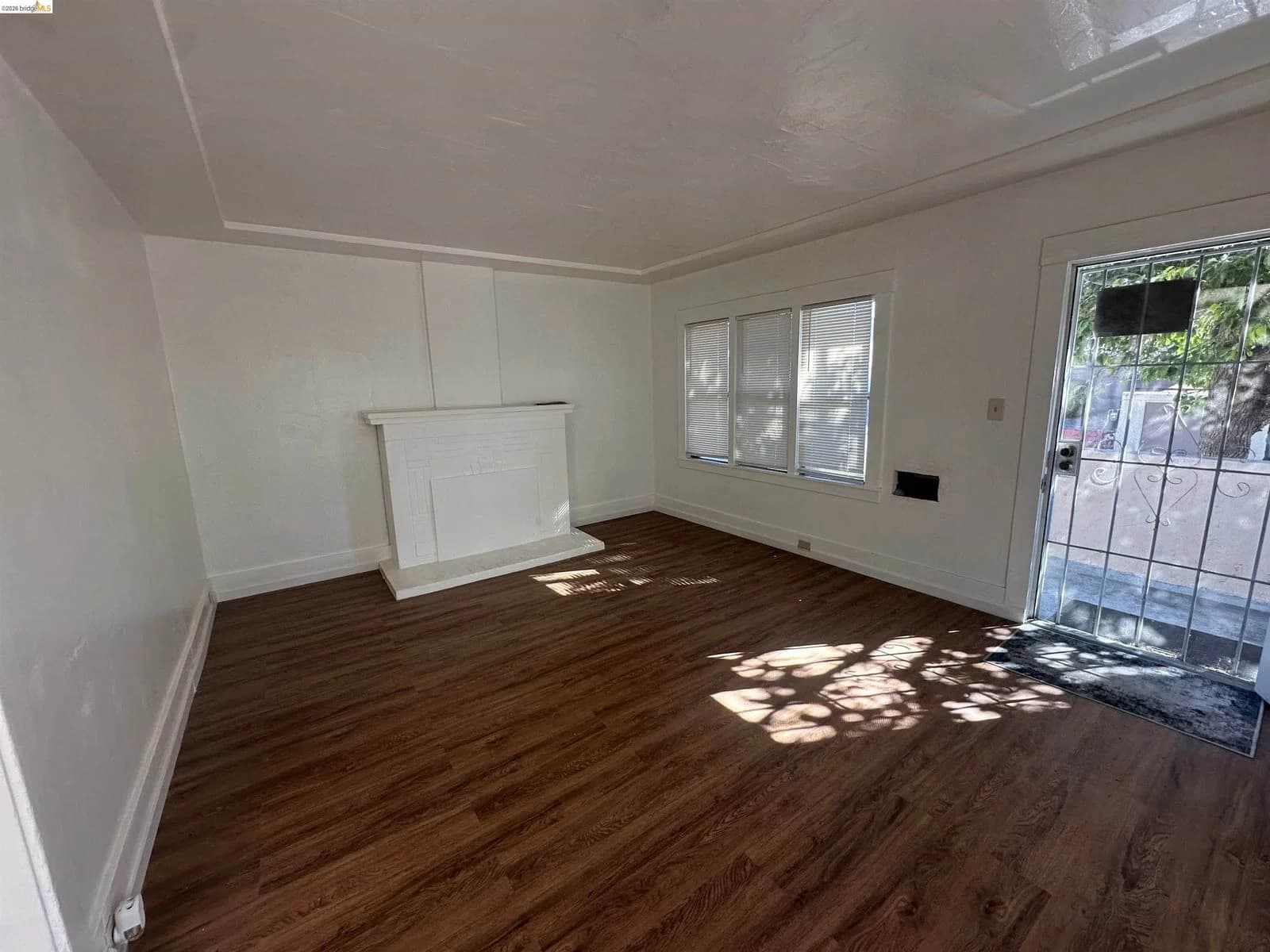 3316 Macarthur Blvd