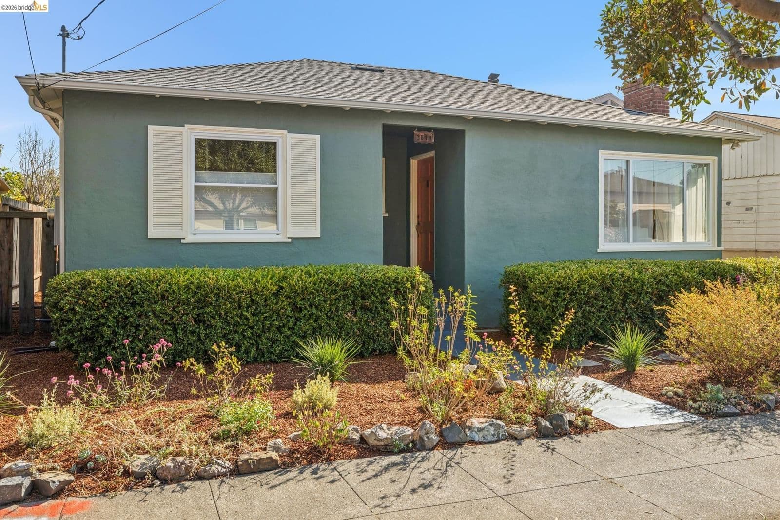 3518 Nevin Ave