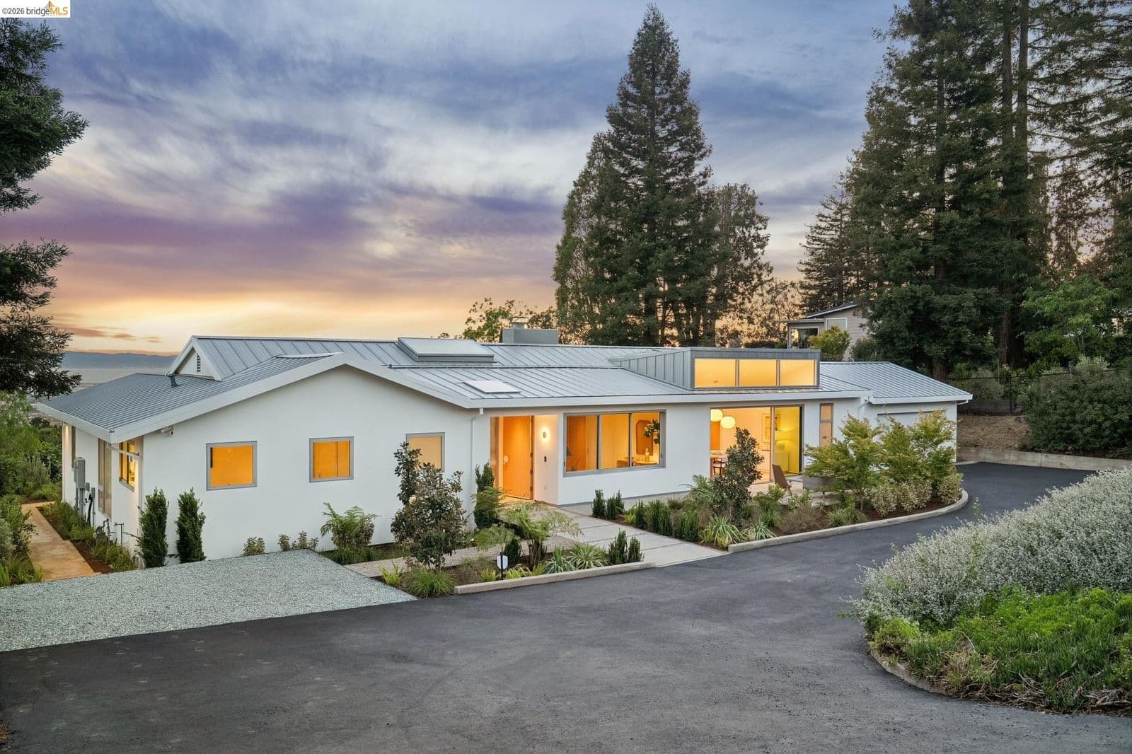14001 Skyline Blvd