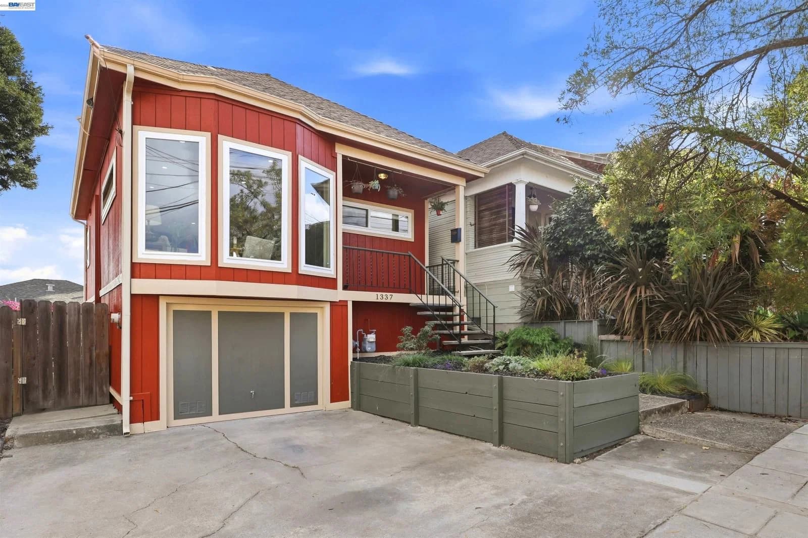 1337 Excelsior Ave