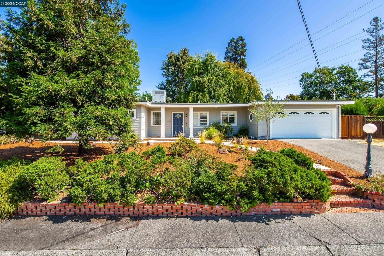 1132 Sunset Loop
