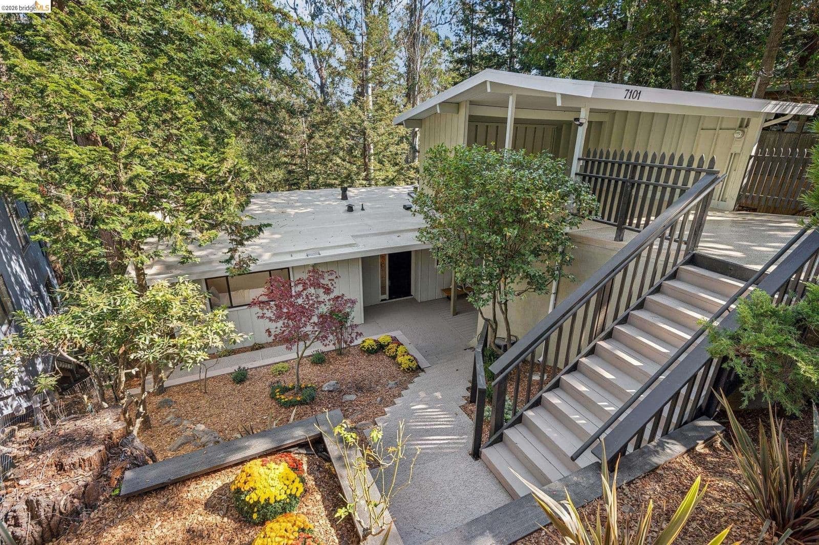 7101 Pinehaven Rd