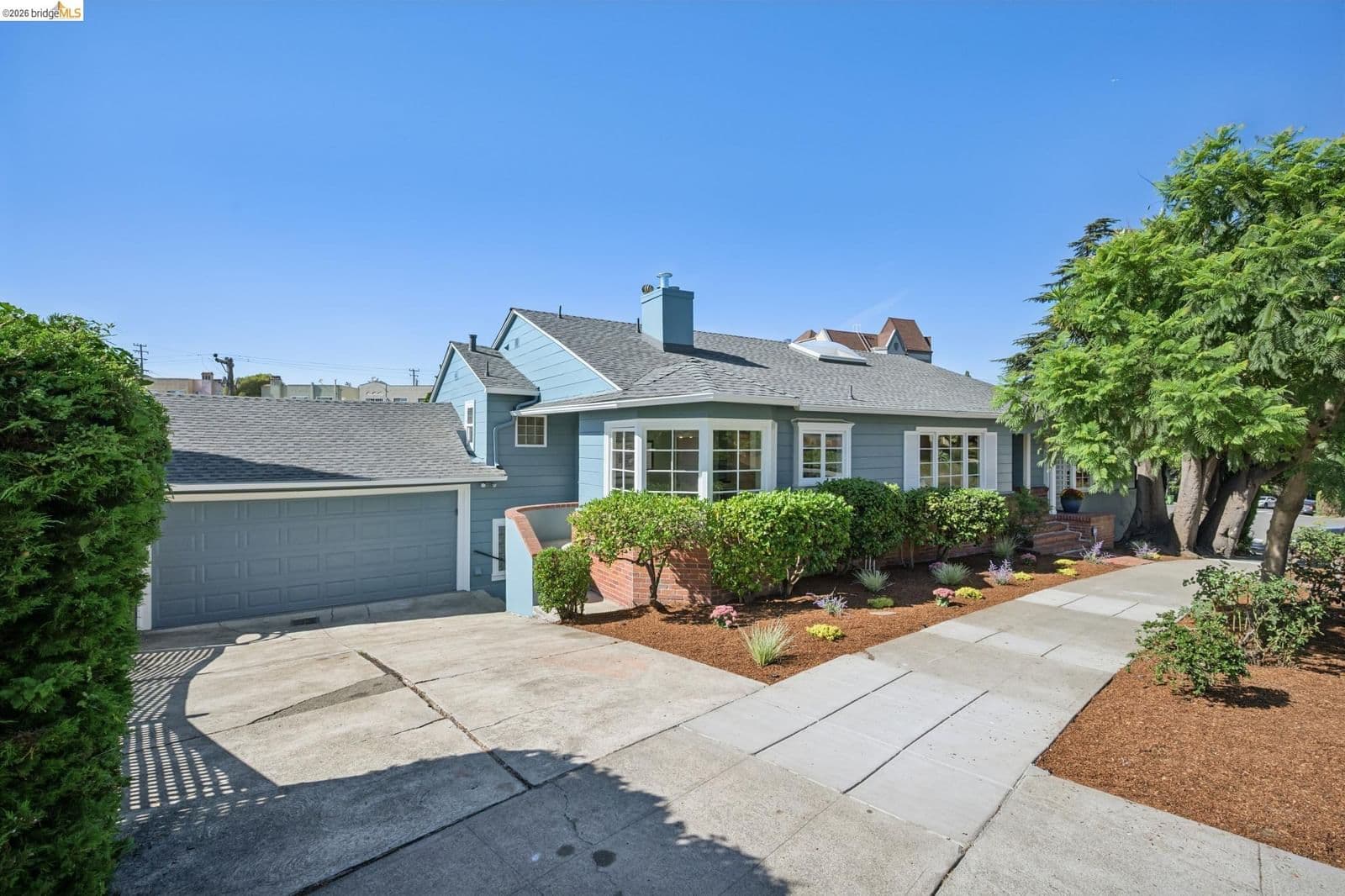605 Prospect Ave
