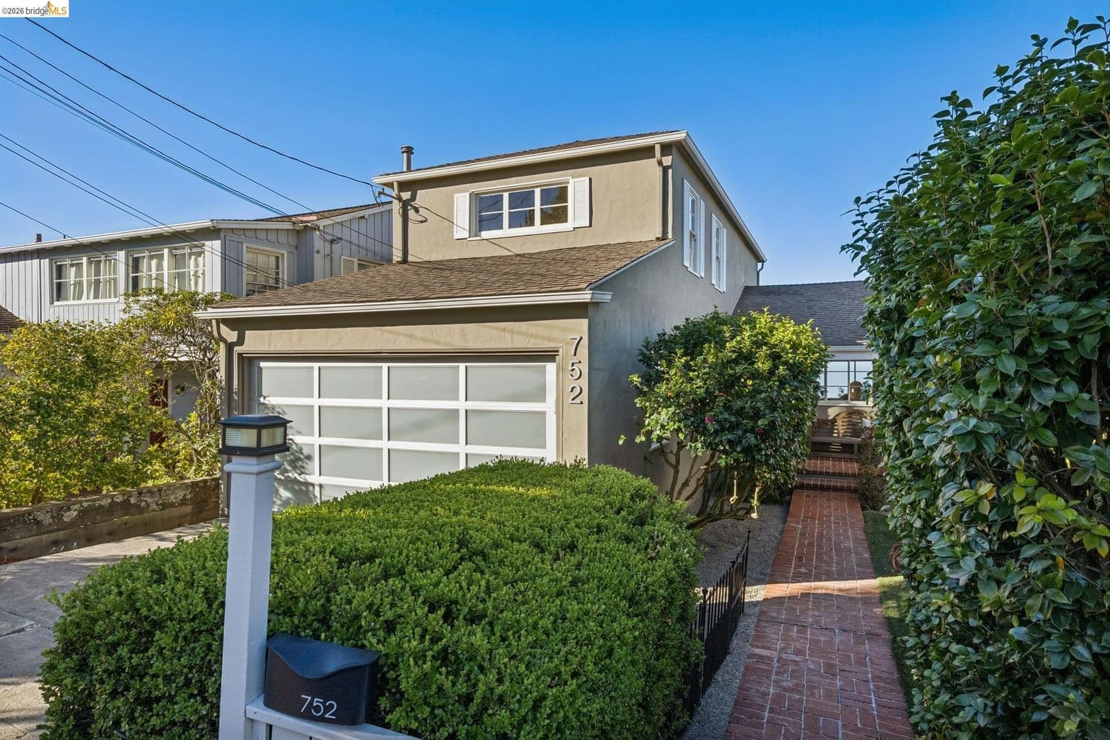 752 Grizzly Peak Blvd