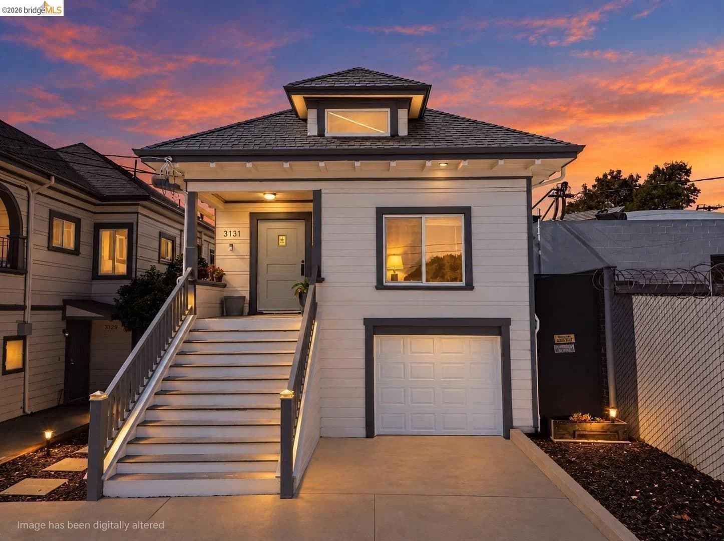 3131 Magnolia St