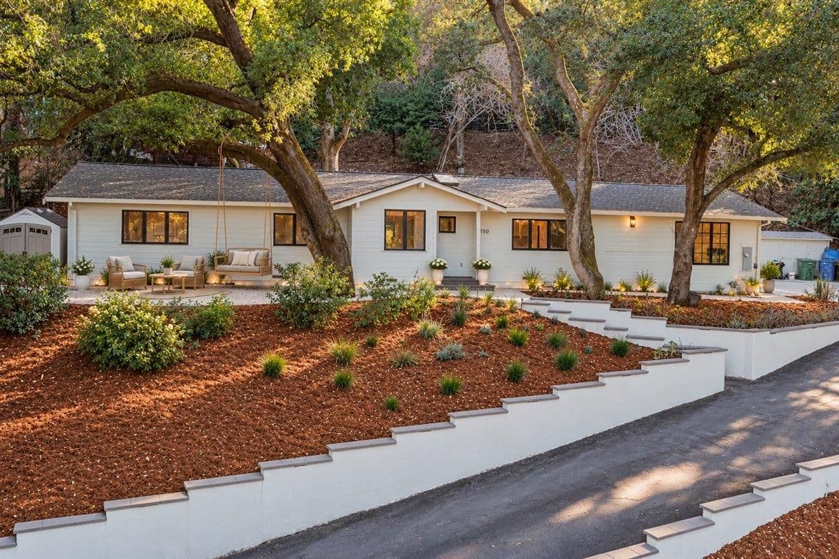 150 El Dorado Road